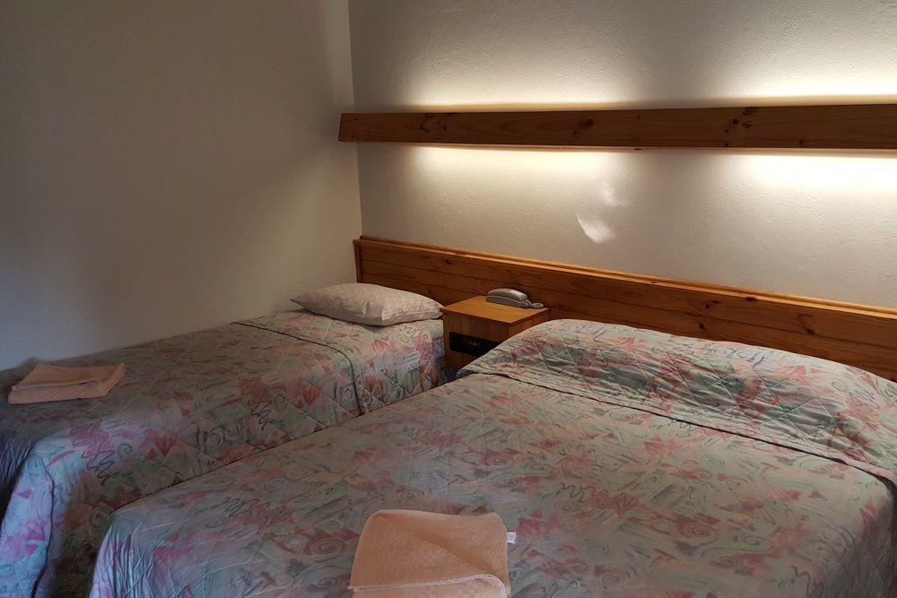 Coomacountry Club Motor Inn מראה חיצוני תמונה